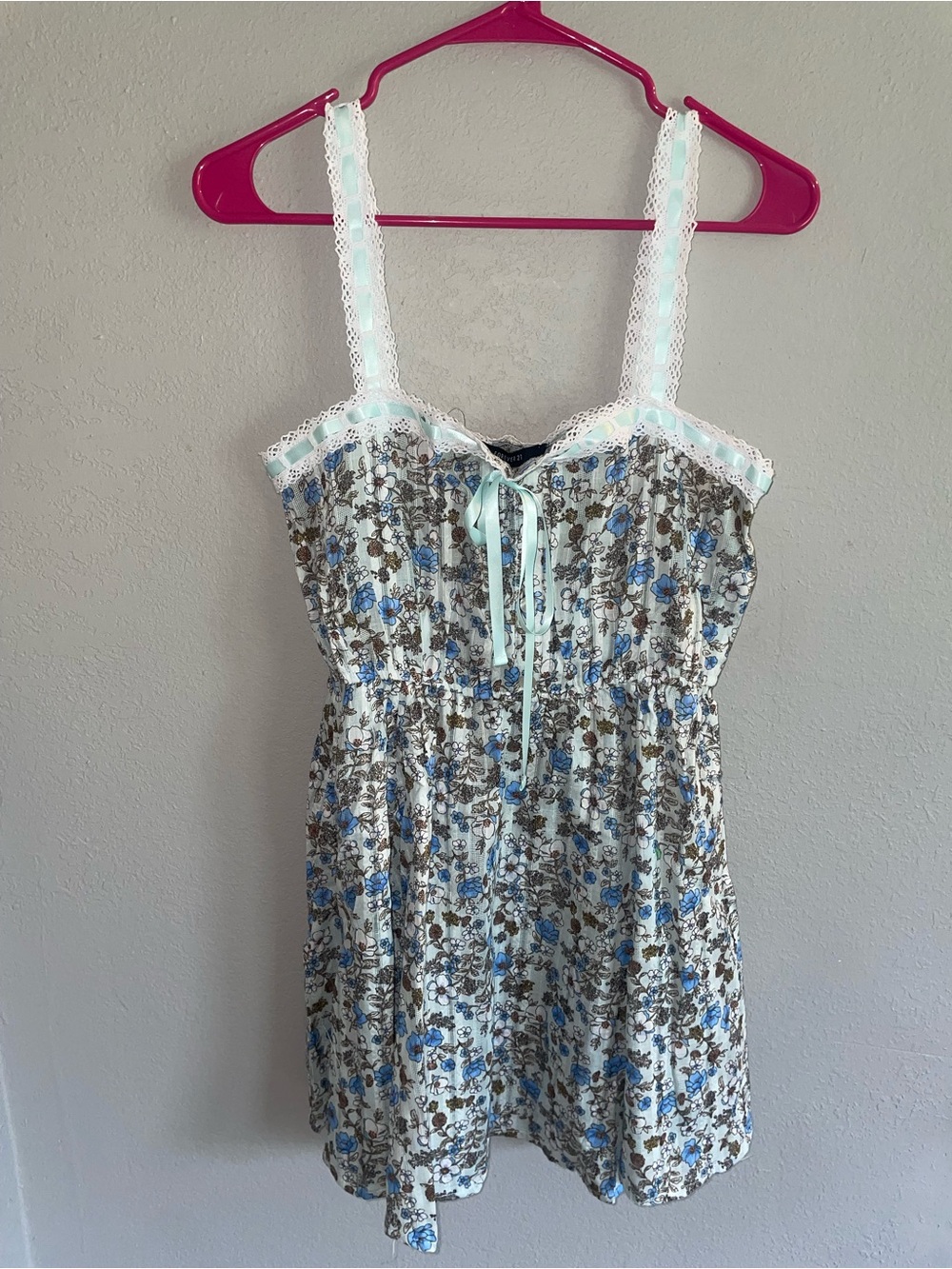 Forever 21 Light Blue Floral Lace-Trim Dress